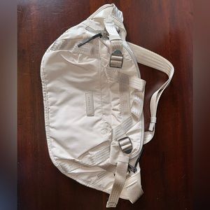 Athleta Excursion Waistbag